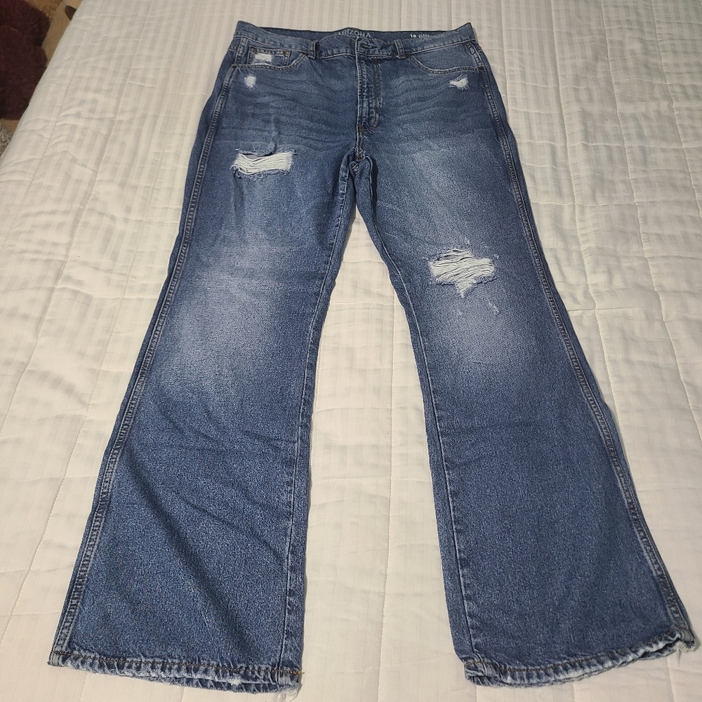 Arizona Jeans Distressed Hi-Rise Bootcut Juniors 15